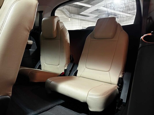Peugeot 5008 1.6 THP Blue Lease Executive 7-persoons 156pk 2012 (Origineel-NL), 31-TZN-5