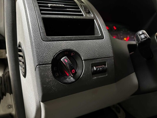 Volkswagen Transporter 2.5 TDI 300 Comfortline Dubbele Cabine 131pk 2009 (Origineel-NL) Automaat, 62-VZD-8