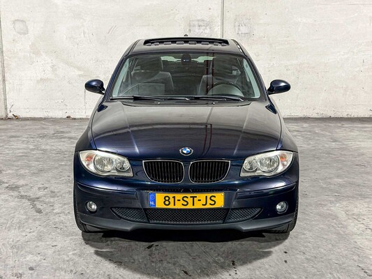 BMW 116i High Executive 1-serie 116pk 2006 (Origineel-NL), 81-ST-JS