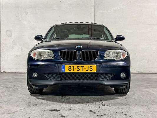 BMW 116i High Executive 1-serie 116pk 2006 (Origineel-NL), 81-ST-JS