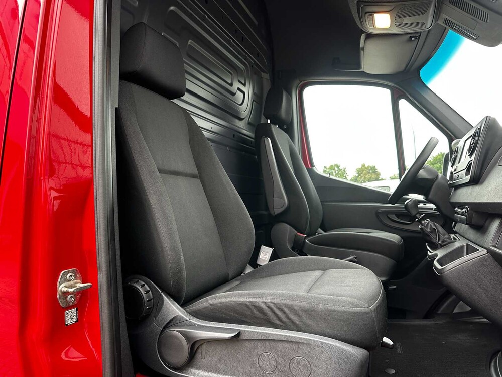 Mercedes-Benz Sprinter 211 2.2 CDI L2H2 113pk 2019 (Origineel-NL), VDF-06-G