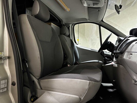 Opel Vivaro -Camper- 2,0 114 PS 2012 (Original-NL), PS-446-T