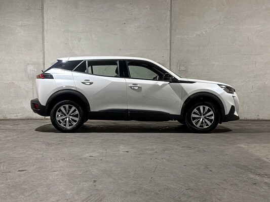 Peugeot 2008 1,2 PT Aktivpaket 102 PS 2023 (Original-NL + 1. Besitzer), S-736-SX