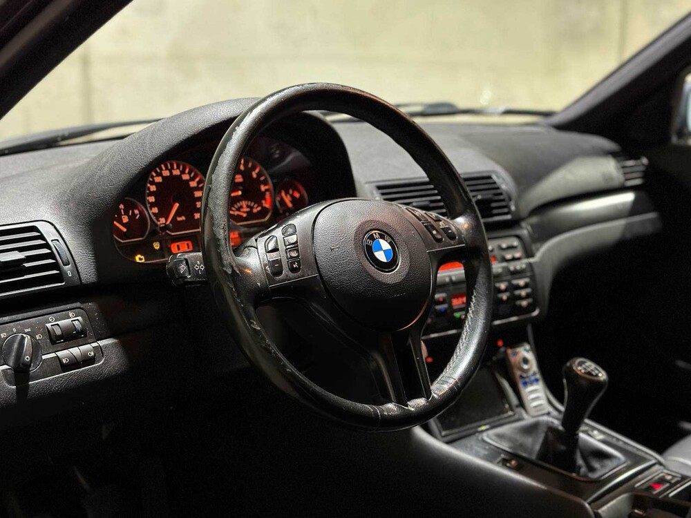 BMW 316i Touring Special Edition 116 PS 2004 3er (Original-NL), 40-PG-BG