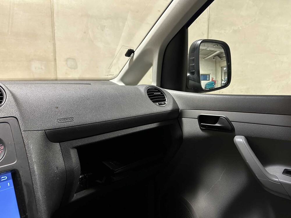 Volkswagen Caddy Maxi 1.9 TDI 5-persoons Roelstoelbus 105pk 2011 (Origineel-NL) Automaat, 09-LHX-9