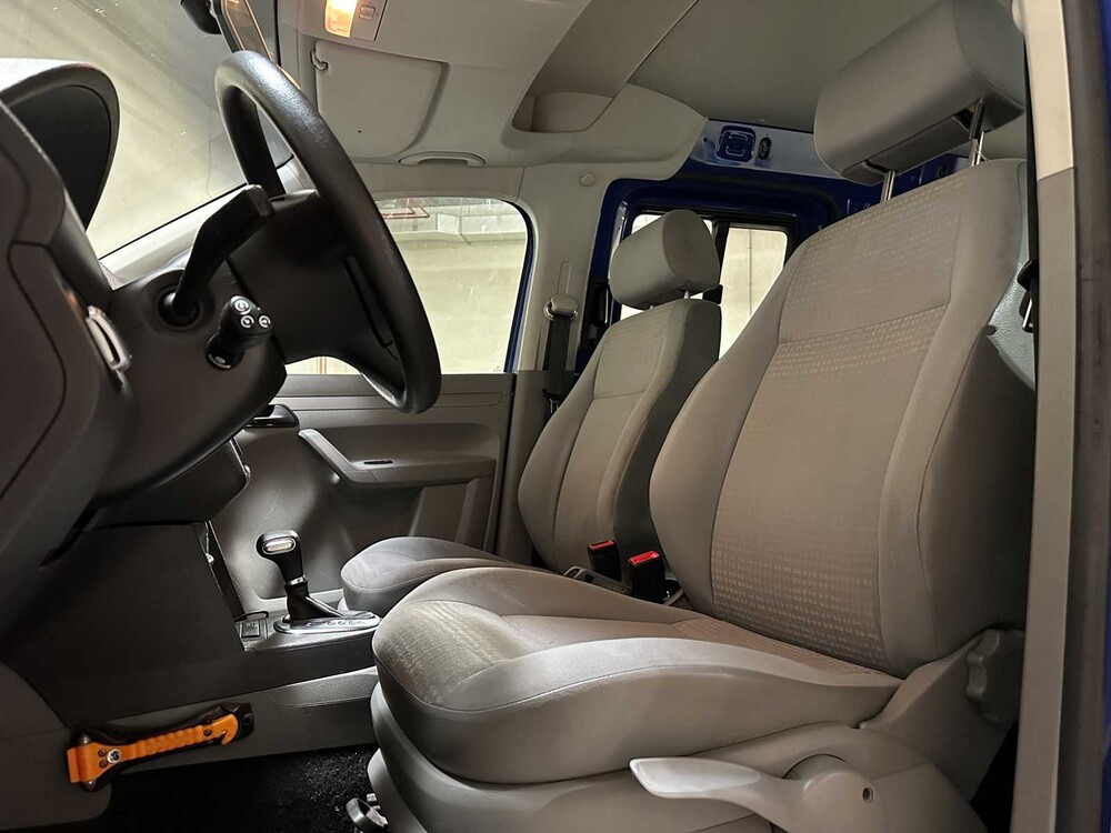 Volkswagen Caddy Maxi 1.9 TDI 5-persoons Roelstoelbus 105pk 2011 (Origineel-NL) Automaat, 09-LHX-9