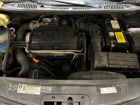 Volkswagen Caddy Maxi 1.9 TDI 5-persoons Roelstoelbus 105pk 2011 (Origineel-NL) Automaat, 09-LHX-9