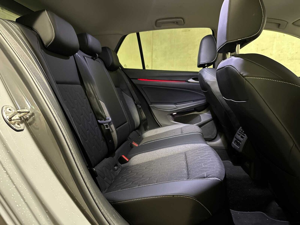 Volkswagen Golf 1.5 eTSI Life Edition 150pk 2025 (19.126 KM), KPK-79-L
