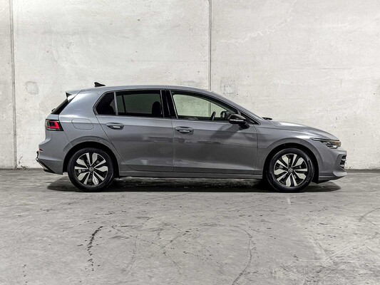 Volkswagen Golf 1.5 eTSI Life Edition 150pk 2025 (19.126 KM), KPK-79-L