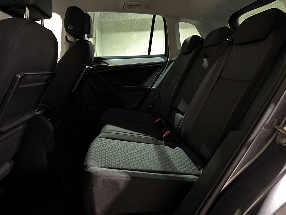 Volkswagen Tiguan 1.5 TSI Comfortline Business 131pk 2019 (Origineel-NL + 1e Eigenaar), G-706-KF