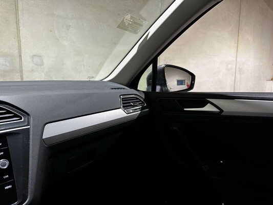 Volkswagen Tiguan 1.5 TSI Comfortline Business 131pk 2019 (Origineel-NL + 1e Eigenaar), G-706-KF