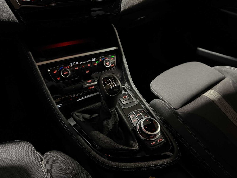 BMW 218i Centennial Executive 136pk 2016 2-serie Active Tourer (Origineel-NL), JR-873-G