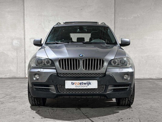 BMW X5 xDrive48i 4.8 V8 E70 355pk 2007, P-834-RB Youngtimer