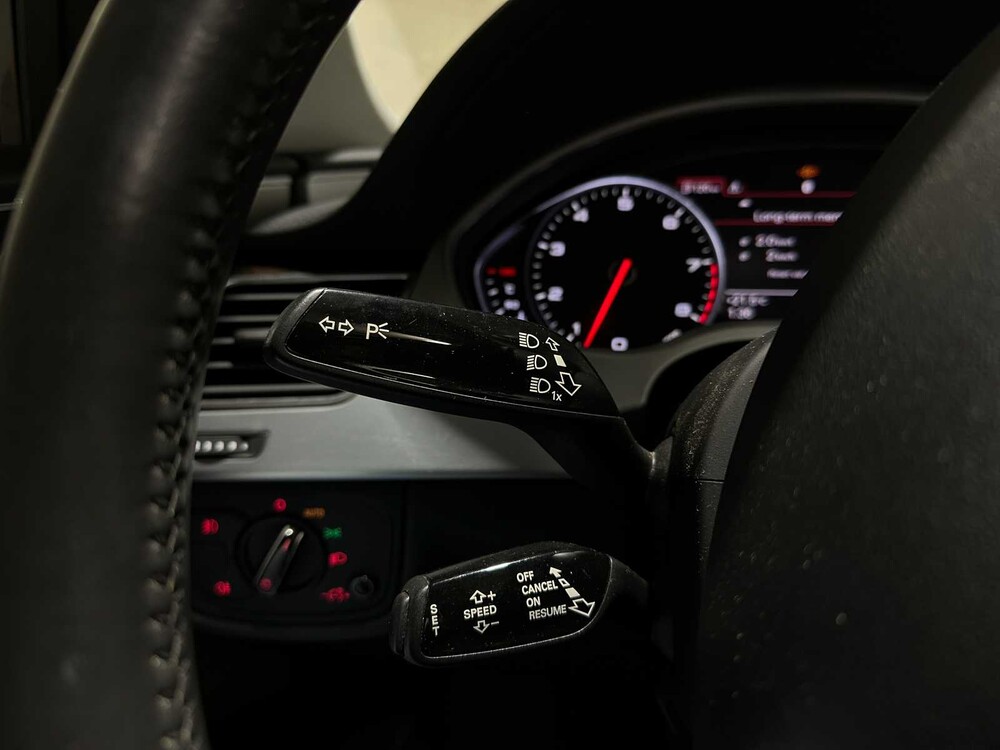 Audi A8 4.2 FSI V8 Quattro Pro Line+ 371pk 2010, 3-XRX-91 Youngtimer