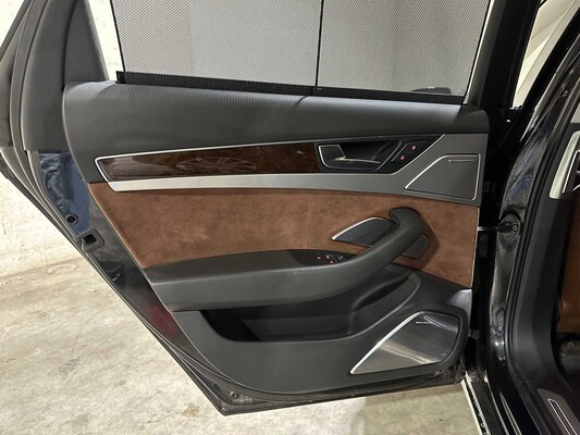 Audi A8 4.2 FSI V8 Quattro Pro Line+ 371pk 2010, 3-XRX-91 Youngtimer