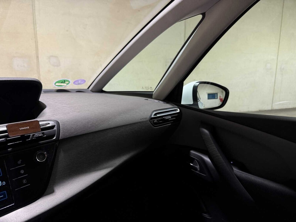 Citroen C4 Picasso 1.2 PureTech Shine 131pk 2015, JH-153-R