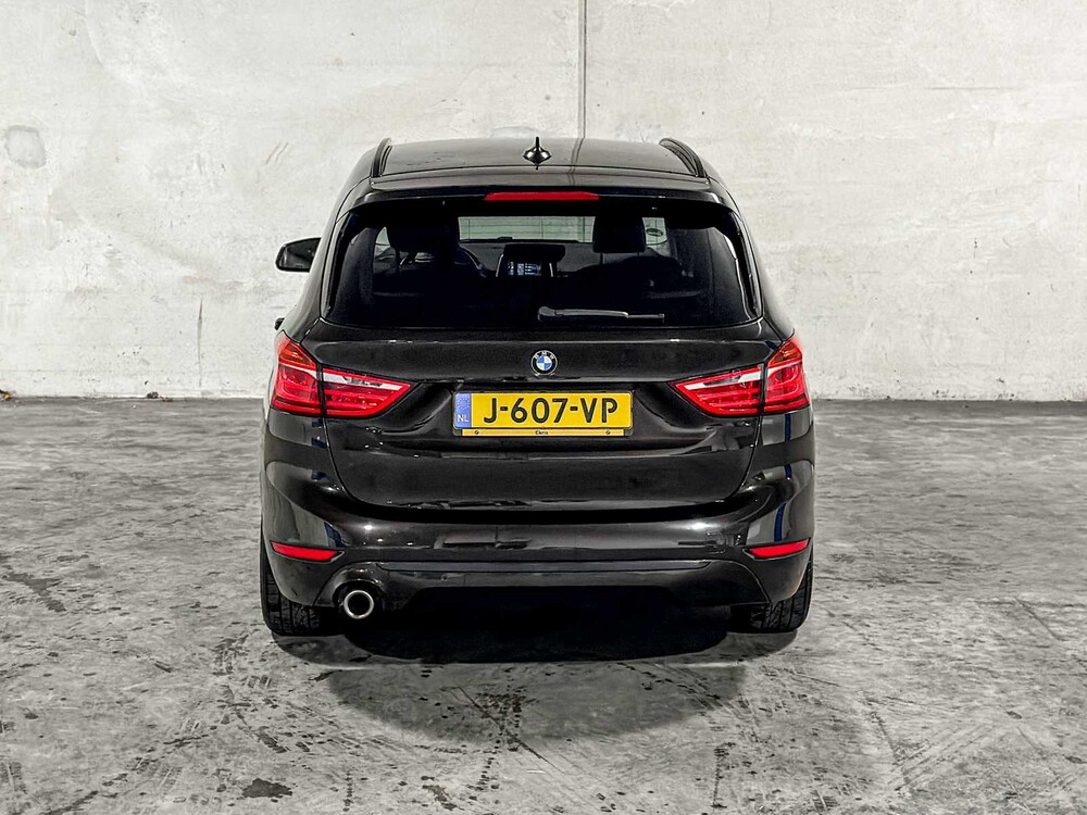 BMW 216i Gran Tourer High Executive 109pk 2019, J-607-VP