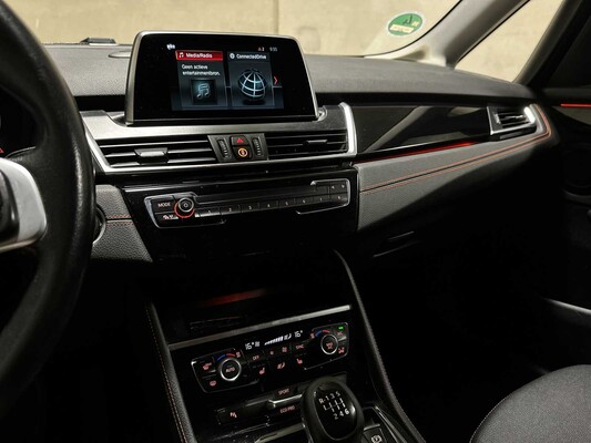 BMW 216i Gran Tourer High Executive 109pk 2019, J-607-VP