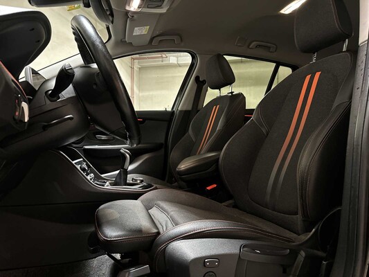 BMW 216i Gran Tourer High Executive 109pk 2019, J-607-VP