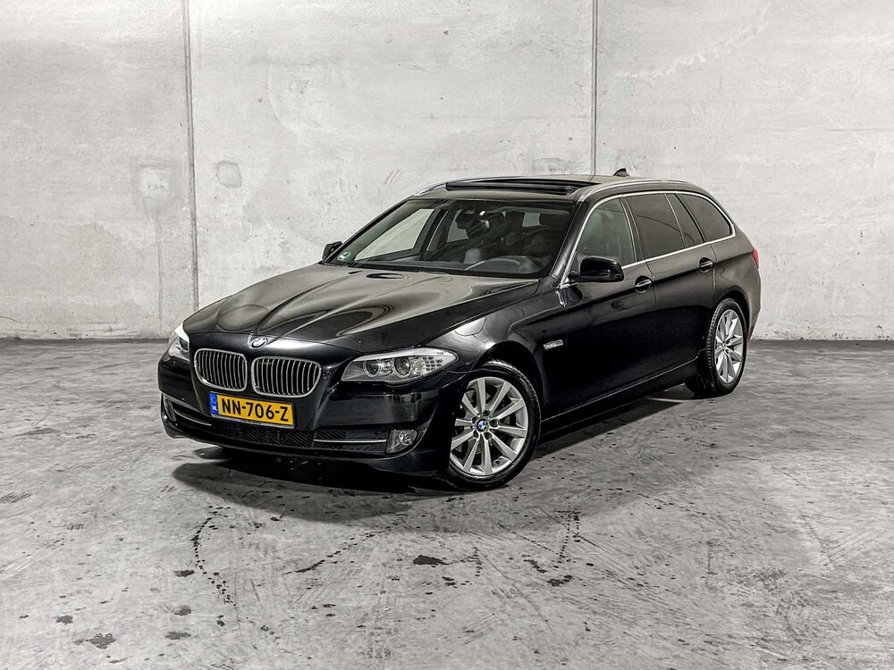 BMW 520d Touring High Executive M Sport 184pk 2013 5-serie, NN-706-Z