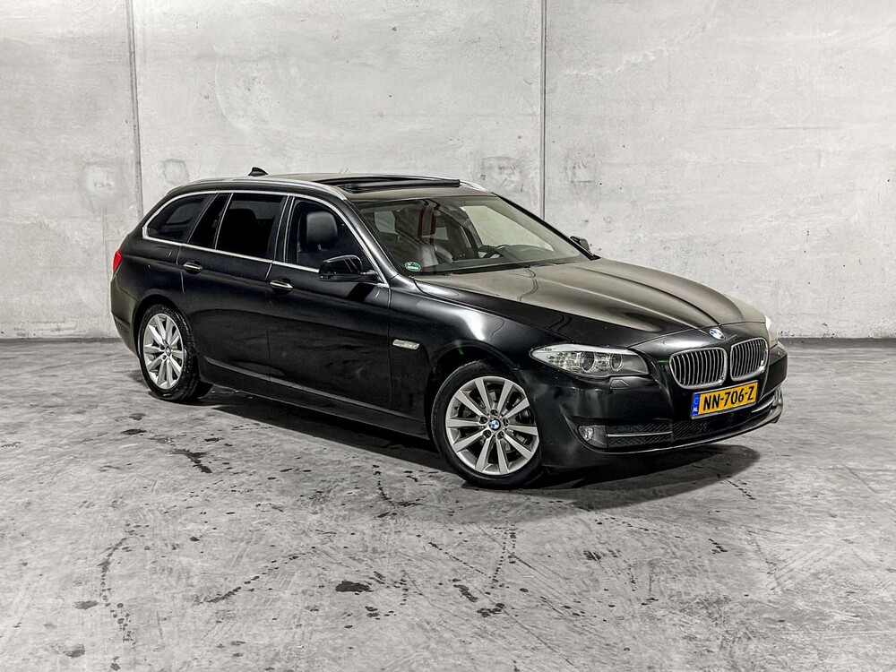 BMW 520d Touring High Executive M Sport 184pk 2013 5-serie, NN-706-Z