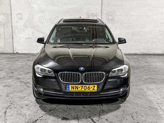 BMW 520d Touring High Executive M Sport 184pk 2013 5-serie, NN-706-Z