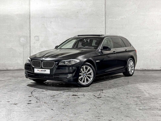 BMW 520d Touring High Executive M Sport 184hp 2013 5-series, NN-706-Z
