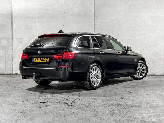 BMW 520d Touring High Executive M Sport 184pk 2013 5-serie, NN-706-Z