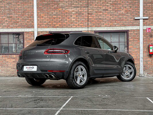 Porsche Macan S 3.0 V6 340pk 2014