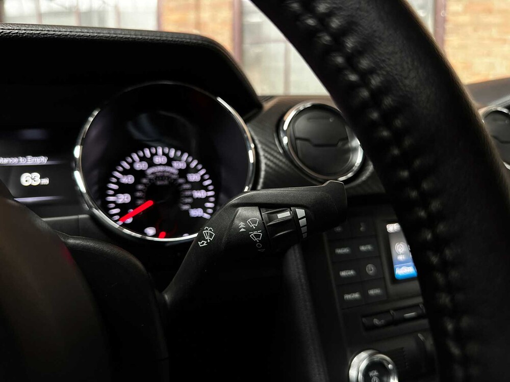 Ford Mustang 3.7 V6 300hp 2017 Coupe