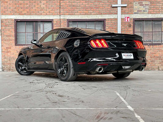 Ford Mustang 3.7 V6 300pk 2017 Coupe