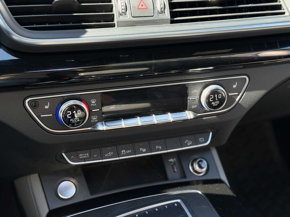Audi Q5 55 TFSI e quattro Competition 367pk 2020, HFZ-38-V