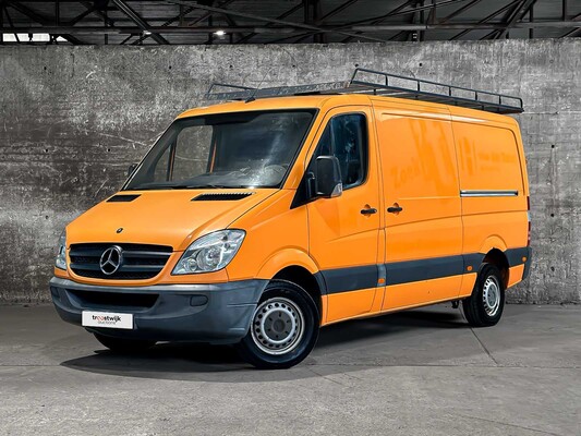 Personen- en bedrijfsauto's in Milsbeek