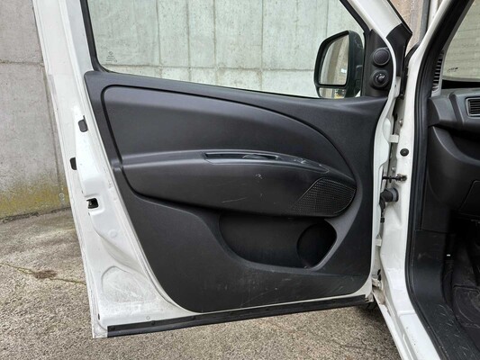 Opel Combo 1.3 CDTi L1H1 Sport 95pk 2018 (Origineel-NL), V-750-LJ