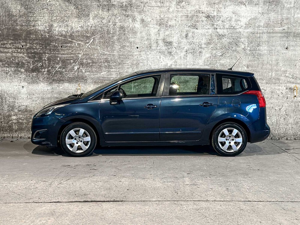 Peugeot 5008 1.2 PureT Active 131pk 2015 (Origineel-NL), GL-362-H