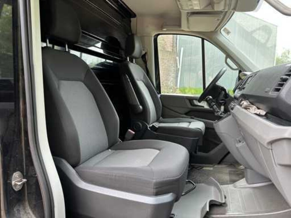 Volkswagen Crafter 35 2.0 TDI L4 EL Highline 177 PS 2018, V-106-NZ Nutzfahrzeug