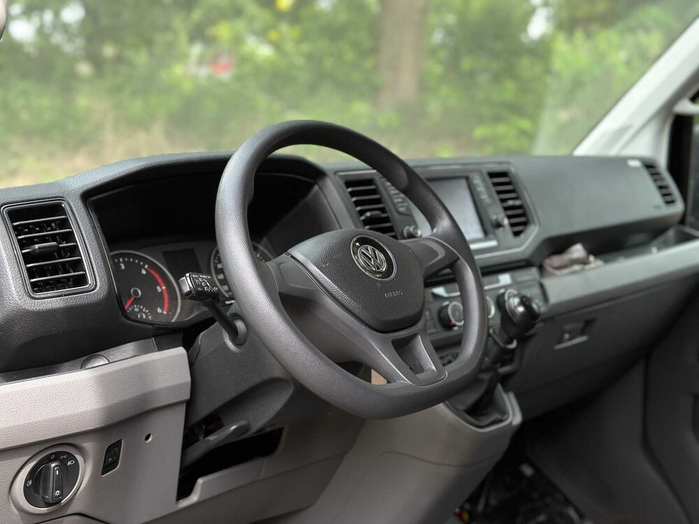 Volkswagen Crafter 35 2.0 TDI L4 EL Highline 177pk 2018, V-106-NZ Bedrijfswagen