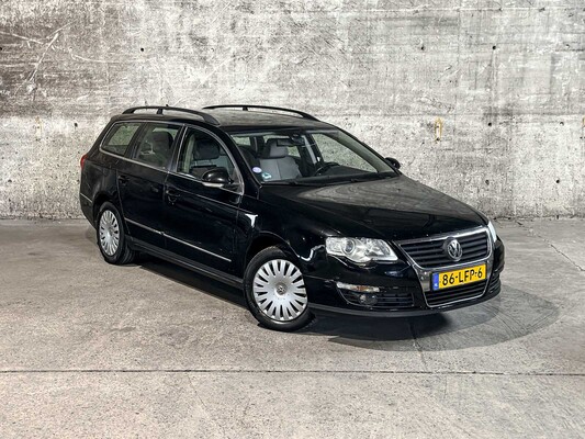 Volkswagen Passat Variant 1.4 TSI Comfl BlueMotion 122 PS 2010 (Original-NL), 86-LFP-6