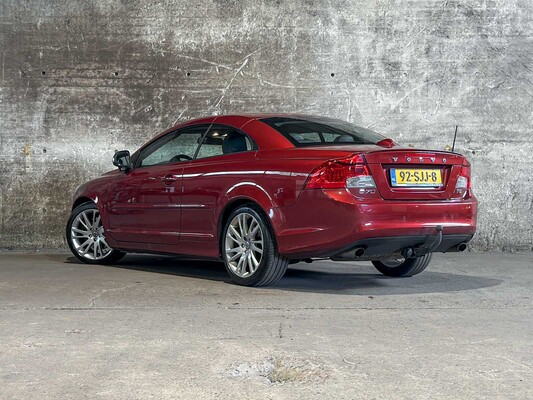 Volvo C70 Convertible 2.5 T5 Tourer 230pk 2011 (Origineel-NL), 92-SJJ-8