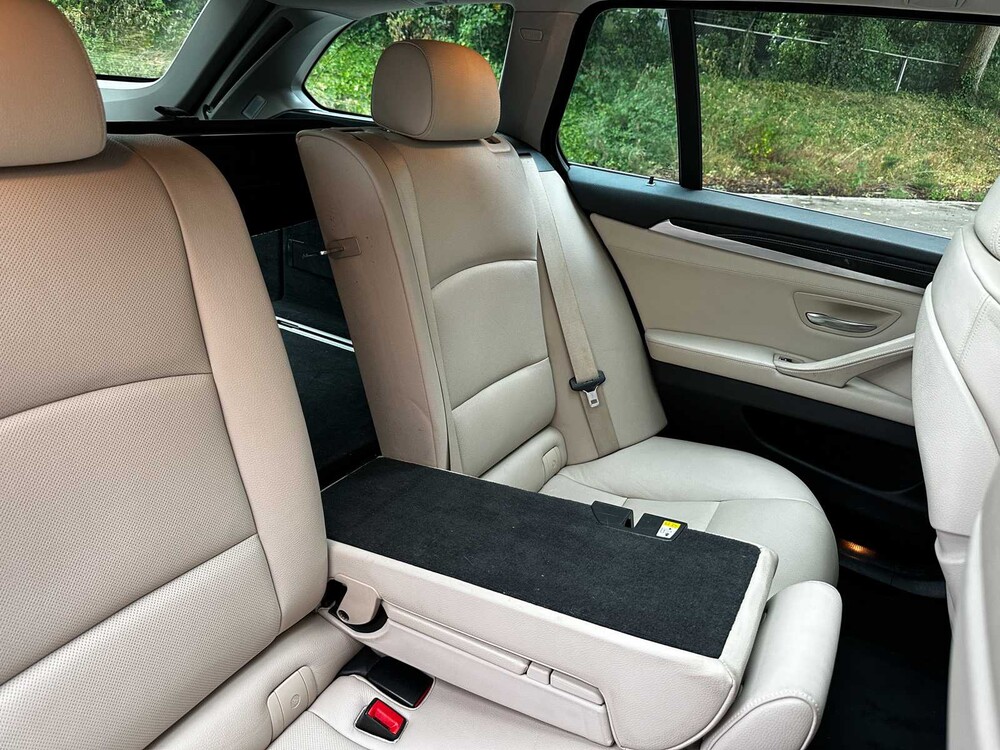 BMW 530d BluePerformance High Executive Touring 258pk 2011 5-serie, NS-262-V