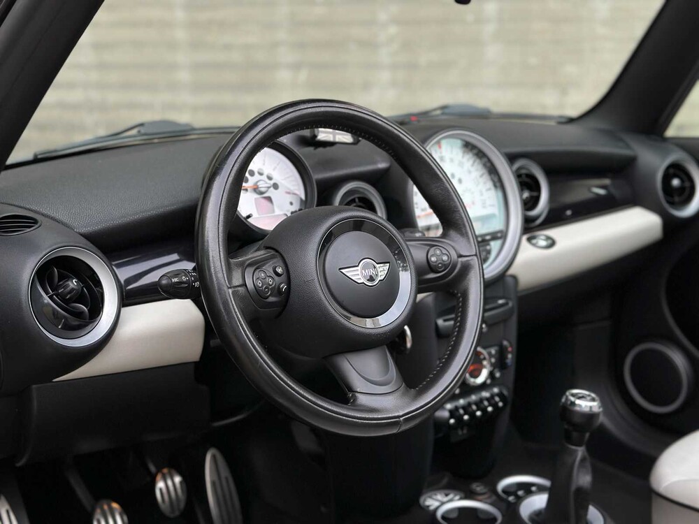 Mini Cabrio 1.6 Cooper S Chili 161pk 2011 (83.694 KM), R-420-DG