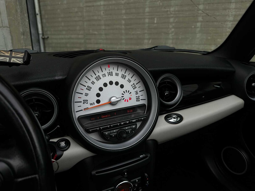 Mini Cabrio 1.6 Cooper S Chili 161pk 2011 (83.694 KM), R-420-DG