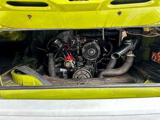 Volkswagen 23 Kampeerauto 1977, 00-SL-64 Camper