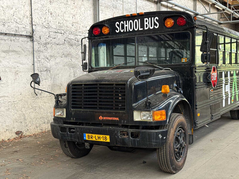 International 3700 Schulbus 188 PS 1999, BR-LH-18