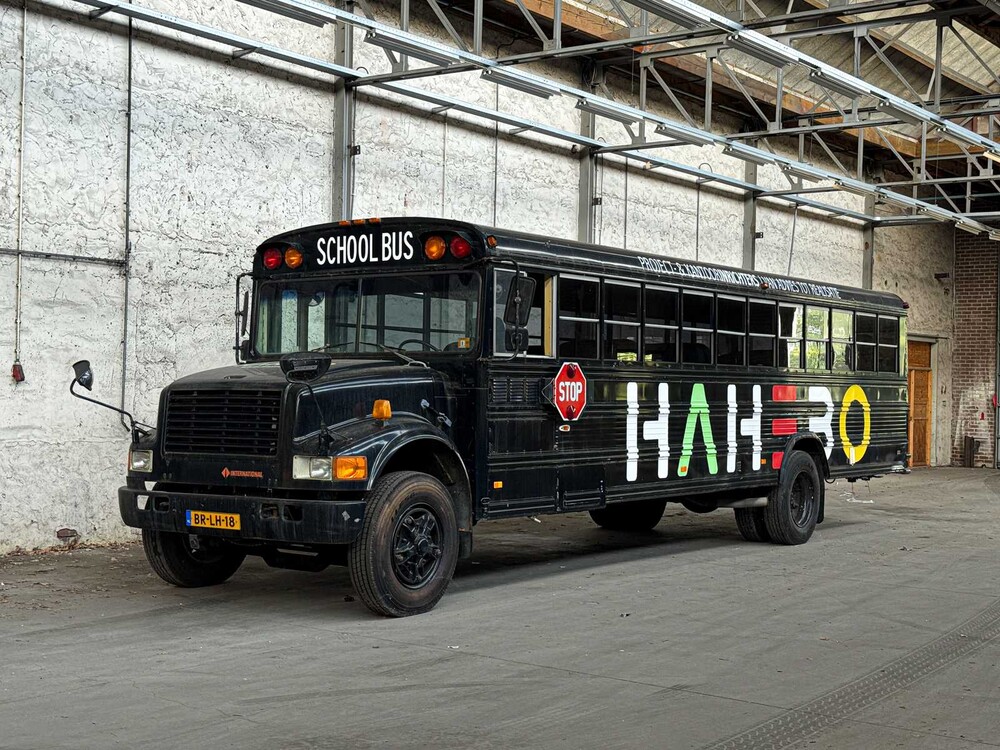 International 3700 Schoolbus 188pk 1999, BR-LH-18