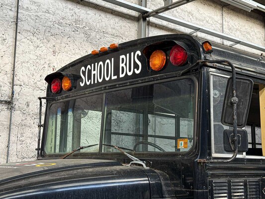 International 3700 Schulbus 188 PS 1999, BR-LH-18