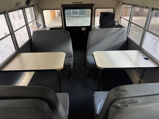 International 3700 Schoolbus 188pk 1999, BR-LH-18