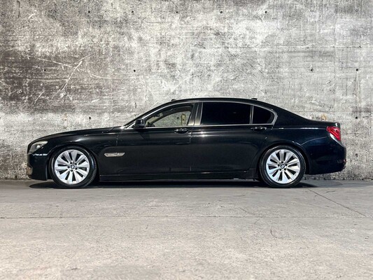 BMW ActiveHybrid7 F04 4.4 V8 465pk 2010