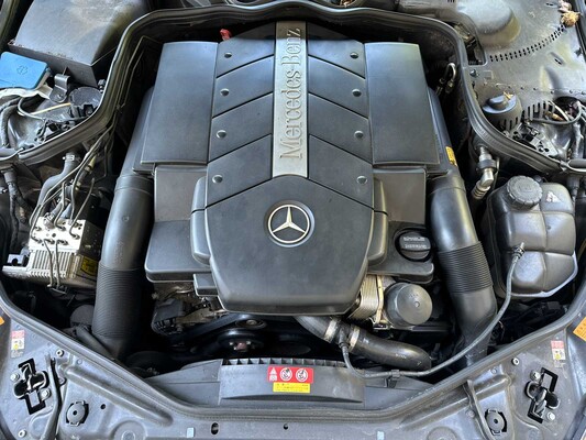 Mercedes-Benz CLS500 AMG 5,0 V8 306 PS 2005 CLS-Klasse Youngtimer, GBH-49-F