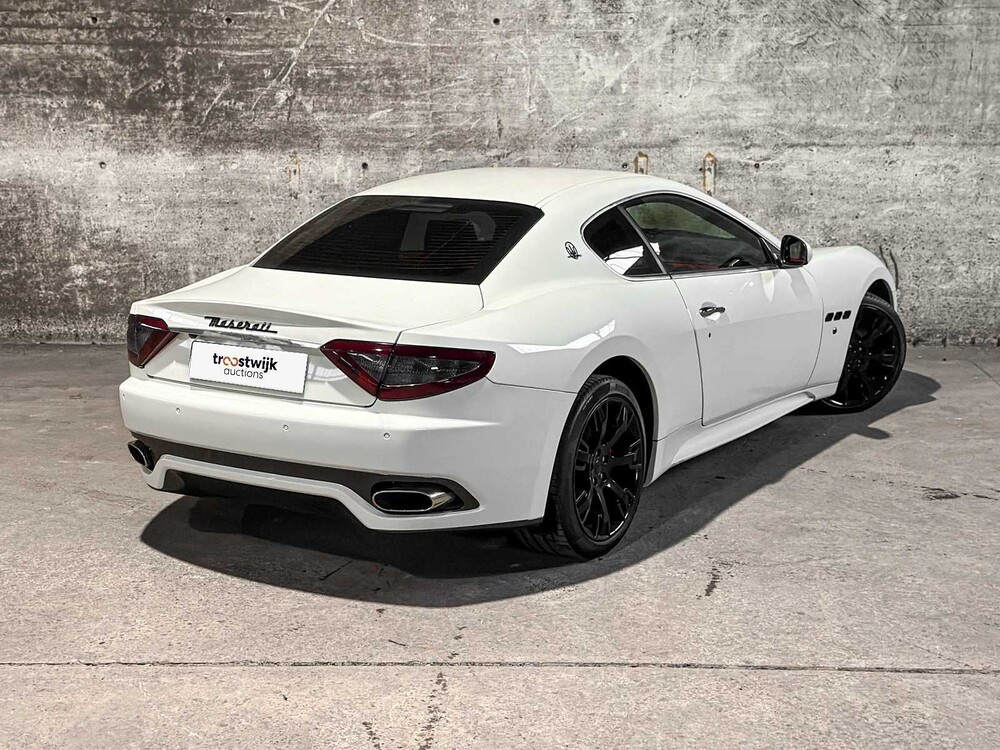 Maserati Granturismo S 4.7 V8 440pk MC Shift 440pk 2009